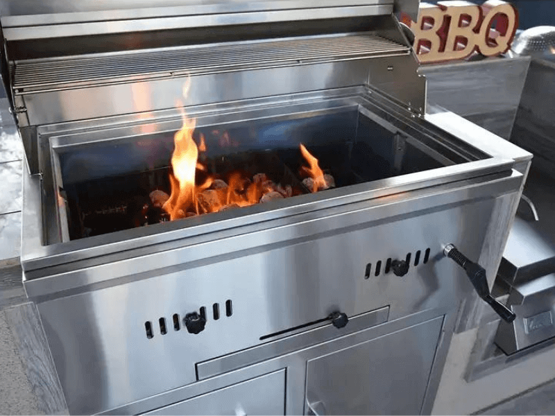 Kokomo 32” Built in Charcoal Grill