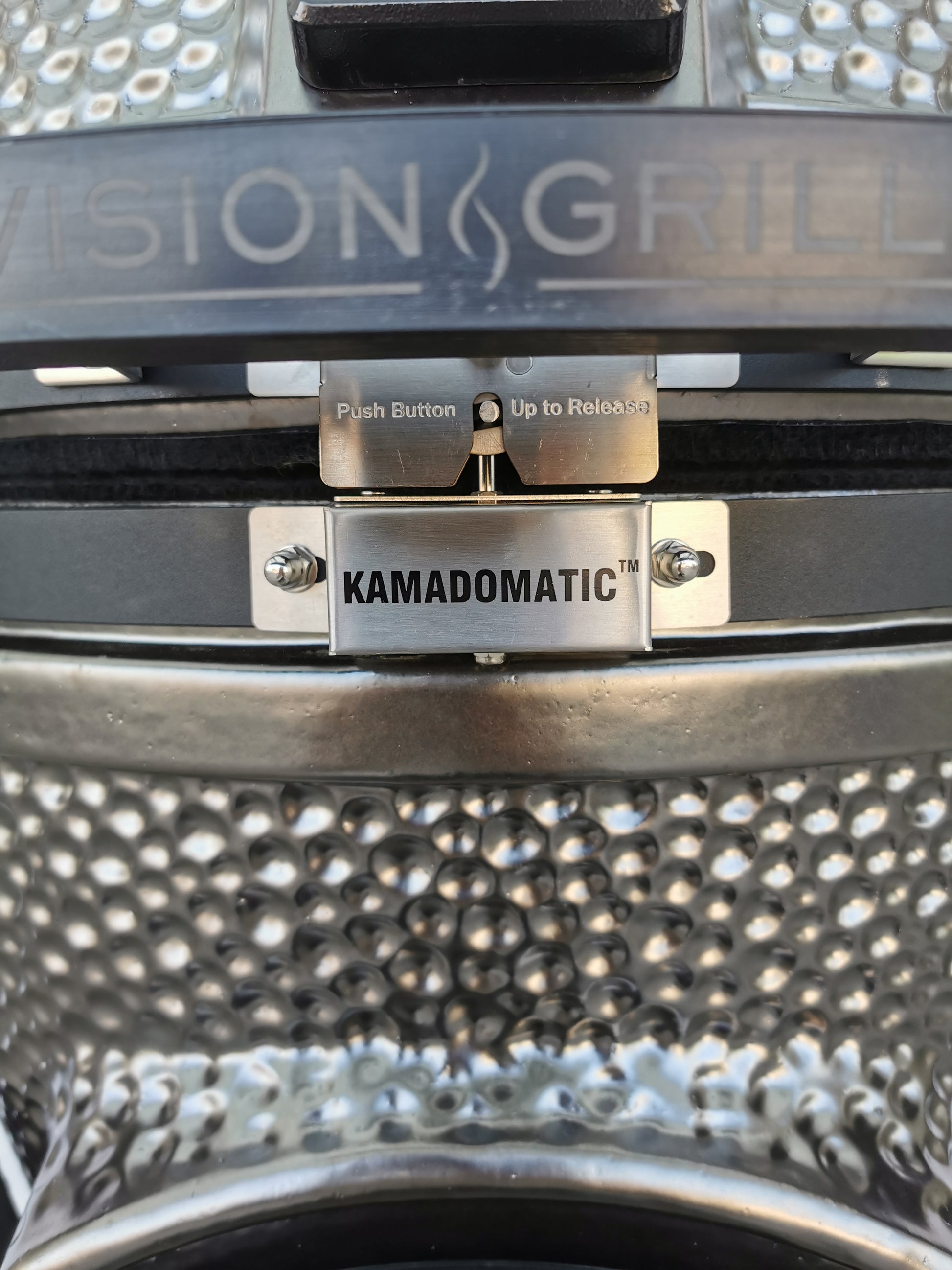 Vision Grills | Elite Series XD402MG Deluxe Ceramic Kamado in Metallic Grey